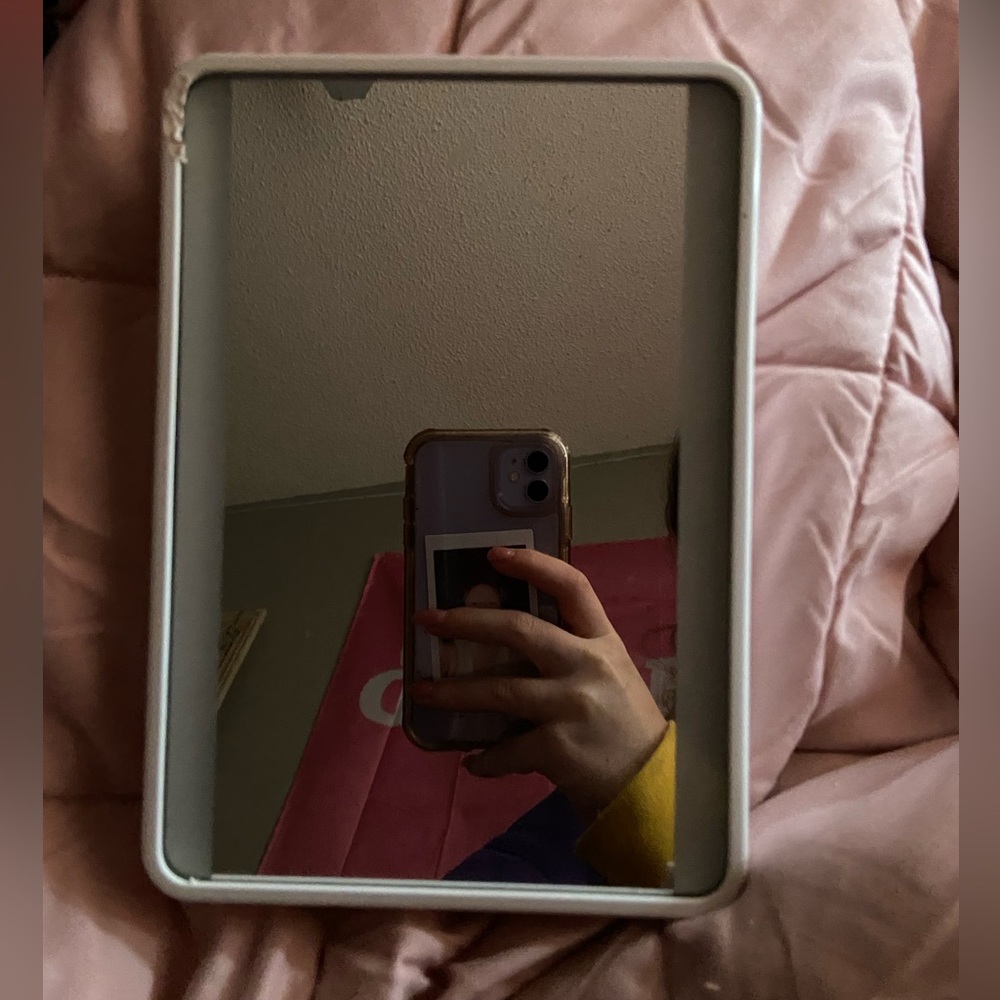 Ihome Bluetooth vanity mirror